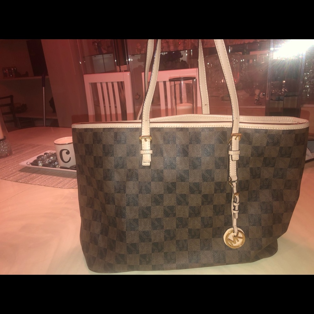 Michael kors tote